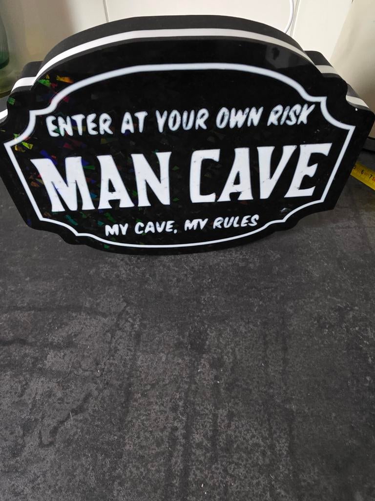 Man Cave LED Reclamebord - Enter at Your Own Risk, Met verlichting, Industrieel, Zwart, Ophalen of Verzenden