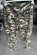 Ambika , travelstof broek , legerprintje maat L, Maat 38/40 (M), Overige kleuren, Ophalen of Verzenden, Zo goed als nieuw