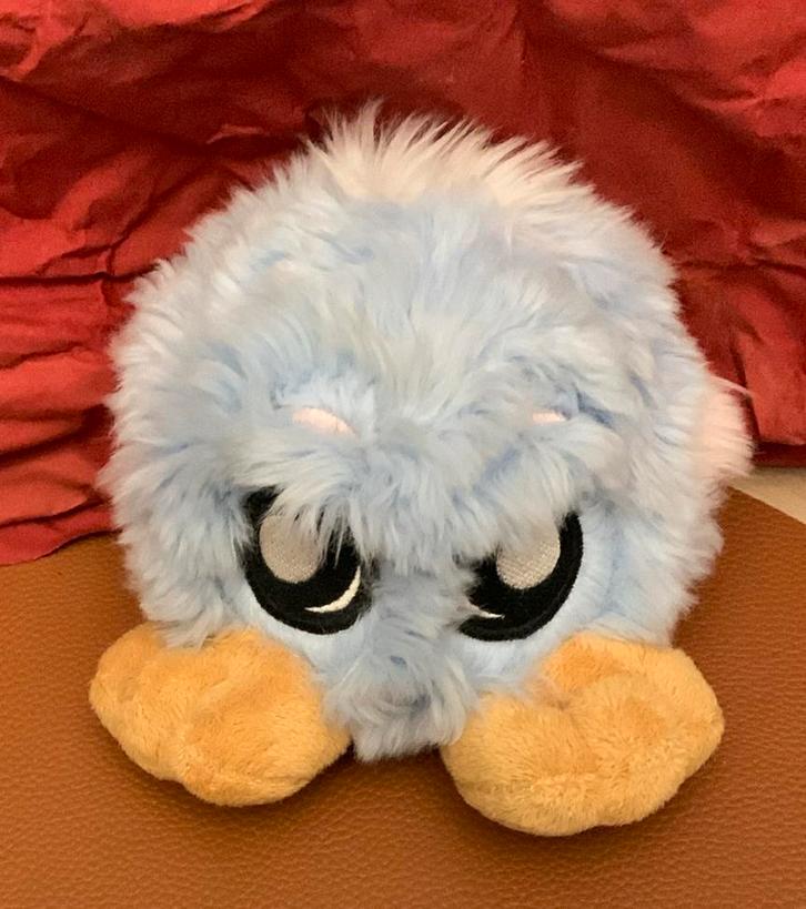 🌈 Neopets🌈  – JubJub knuffel (Blauw/Roze gestreept) ✨, Kinderen en Baby's, Speelgoed | Knuffels en Pluche, Zo goed als nieuw