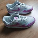 In nieuwstaat mooie Nike Air Max 1 fuchsia maat 39, Kleding | Dames, Schoenen, Ophalen of Verzenden, Roze, Sneakers of Gympen