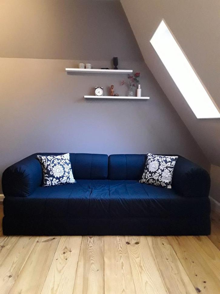 2 persoons slaapbank zwart, Huis en Inrichting, Slaapkamer | Slaapbanken, Zo goed als nieuw, 190 cm of minder, Tweepersoons, Zwart