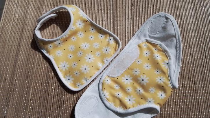 Poppenkleertjes   WASBAAR SETJE  / luier taillemaat 25-27 cm, Kinderen en Baby's, Speelgoed | Poppen, Nieuw, Babypop, Ophalen of Verzenden