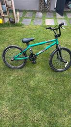 Stuntfiets, Fietsen en Brommers, Fietsen | Crossfietsen en BMX, Ophalen, Zo goed als nieuw, Aluminium, 24 inch of meer