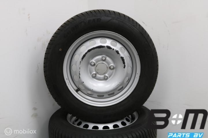 ALLSEASON! 15 inch stalen velgen VW Caddy! 2K0601027B, Auto-onderdelen, Banden en Velgen, Banden en Velgen, 15 inch, 195 mm, Personenwagen