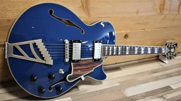 D'angelico Deluxe SS Limited Edition Sapphire