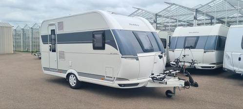Hobby De Luxe 400 SFE, Caravans en Kamperen, Caravans, Bedrijf, tot en met 3, 1000 - 1250 kg, Treinzit, Hobby, Vast bed, 4 tot 5 meter