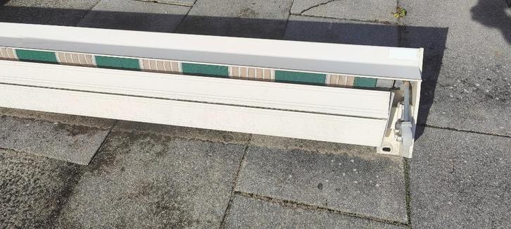 Manual awning/zonneschermen, Tuin en Terras, Zonneschermen, Zo goed als nieuw, Knikarmscherm, 150 tot 300 cm, 450 cm of meer, Ophalen