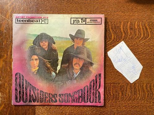 LP met handtekeningen The Outsiders - Outsiders Songbook, Cd's en Dvd's, Vinyl | Rock, Gebruikt, Poprock, 12 inch, Ophalen of Verzenden