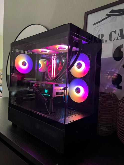 High End Game PC (RTX 4070 / i5 14600KF / 32GB DDR5), Computers en Software, Desktop Pc's, Zo goed als nieuw, 4 Ghz of meer, SSD