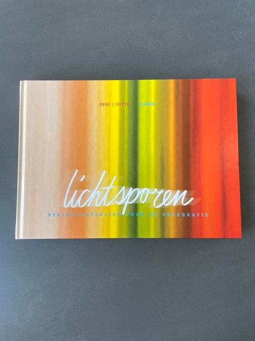 Lichtsporen - R. L' Ortye (fotografie boek), Boeken, Kunst en Cultuur | Fotografie en Design, Zo goed als nieuw, Fotografie algemeen