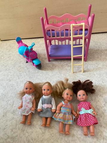 Barbie kindjes met stapelbed en scooter beschikbaar voor biedingen