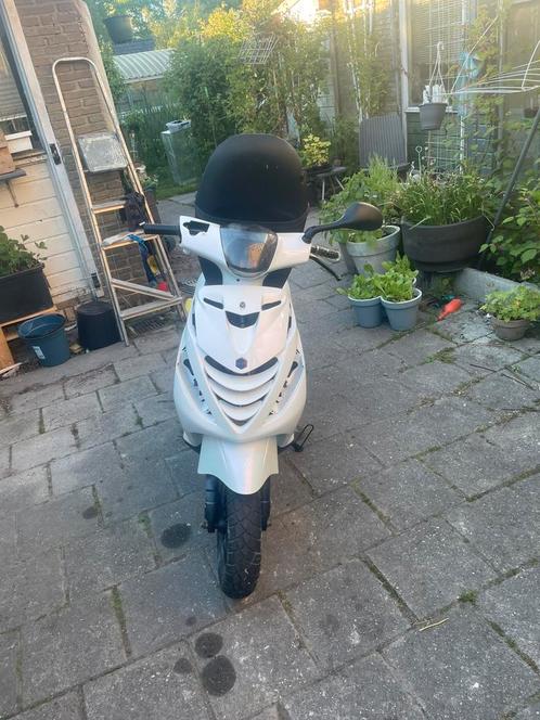 Zip 70cc RUILEN, Fietsen en Brommers, Scooters | Piaggio, Zo goed als nieuw, Zip, Maximaal 25 km/u, Tweetakt, Ophalen