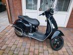 Zwarte Vespa GTS 300 met Windscherm, Gebruikt, Overige modellen, Ophalen of Verzenden, Benzine
