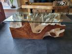 Unieke salontafel met glazen blad, Glas, Ophalen of Verzenden, Zo goed als nieuw, Modern