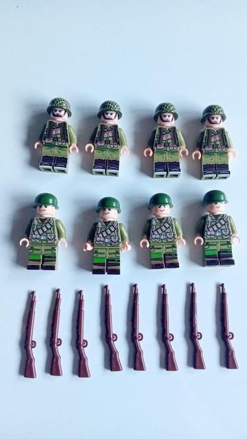 ww2 bricks 8 amerikaanse minifigures soldaten met wapens beschikbaar voor biedingen