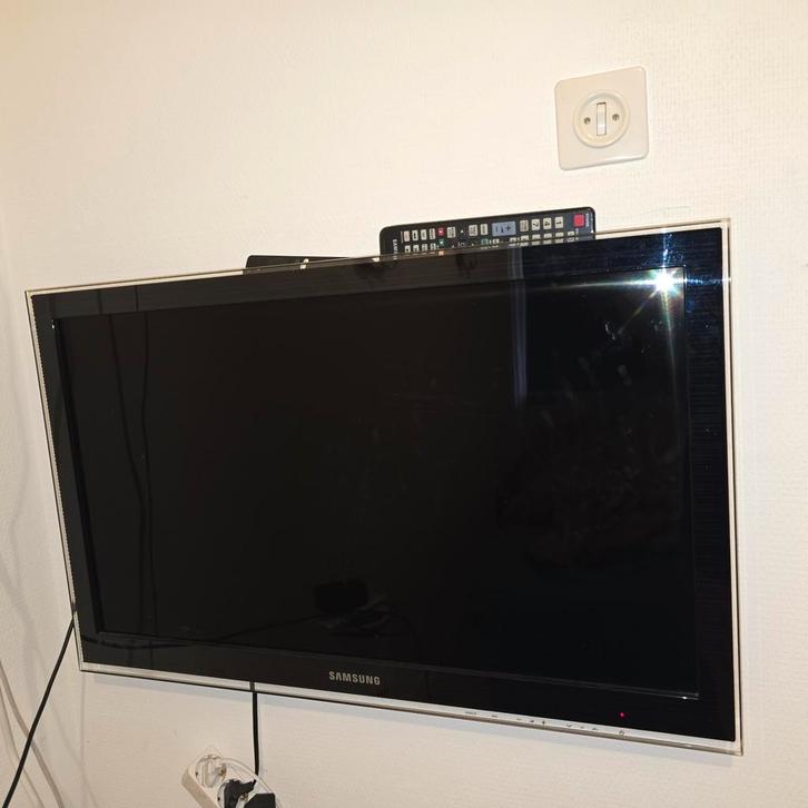 Samsung 32 inch TV - Goed Onderhouden, Audio, Tv en Foto, Televisies, Ophalen of Verzenden