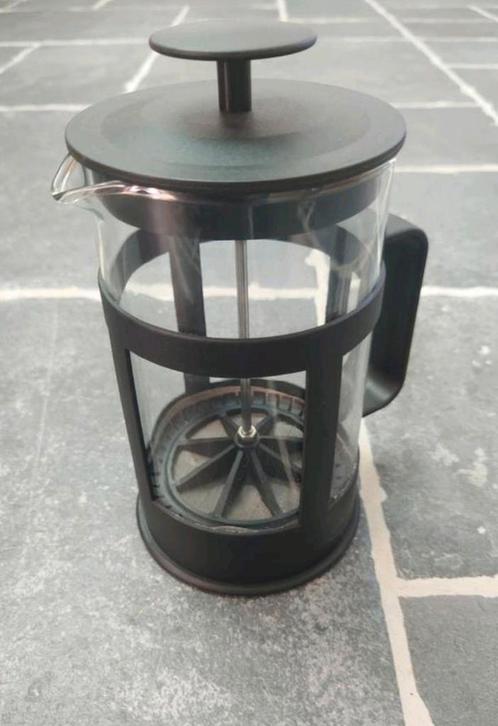 Koffiezetapparaat en theemaker, NIEUW!, Witgoed en Apparatuur, Koffiezetapparaten, Nieuw, Gemalen koffie, Overige modellen, 4 tot 10 kopjes