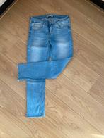 Spijkerbroek Zara basic maat 38 met gerafelde zoom, Ophalen of Verzenden, Gedragen, Blauw, W30 - W32 (confectie 38/40)