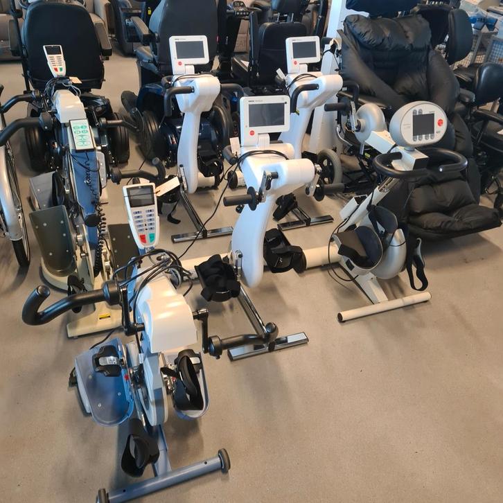 Thera trainer / MOTOmed trainer diverse modellen, Diversen, Verpleegmiddelen, Ophalen