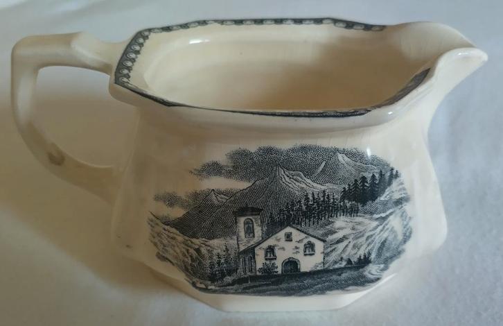 melkkan Société Céramique Maestricht Landschap servies, Antiek en Kunst, Antiek | Servies los, Ophalen of Verzenden