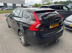 Volvo V60 2.4 D6 AWD Plug-In Hybrid SCHUIFDAK ACC BLIS LEDER, Automaat, Euro 5, Zwart, 210 min