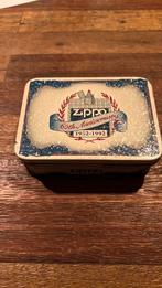 60th anniversay zippo blikje, Verzamelen, Rookartikelen, Aanstekers en Luciferdoosjes, Ophalen of Verzenden, Overige typen