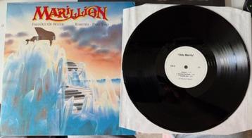 Marillion - Fish Out Of Water part II lp, demos 81/82, live beschikbaar voor biedingen