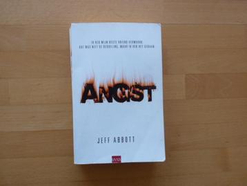Angst Jeff Abbott beschikbaar voor biedingen