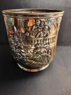 Messing Bloempot Gemerkt: MND , Antiek en Kunst, Antiek | Koper en Brons, Ophalen of Verzenden, Koper