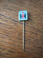 Vintage International Harvester Speldje, Ophalen of Verzenden, Gebruikt, Merk, Speldje of Pin
