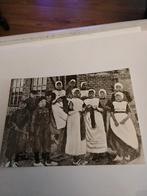 Urk - . KLEDERDRACHT, Ophalen of Verzenden, Klederdracht