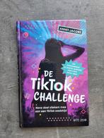 Boek De TikTok challenge ZGAN, Boeken, Kinderboeken | Jeugd | 10 tot 12 jaar, Ophalen of Verzenden, Zo goed als nieuw