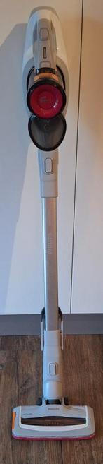 Steelstofzuiger Philips SpeedPro FC6723, Ophalen of Verzenden, Zo goed als nieuw, Reservoir, Stofzuiger
