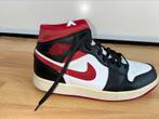 Jordan 1 mid, Kleding | Heren, Schoenen, Ophalen of Verzenden, Zo goed als nieuw