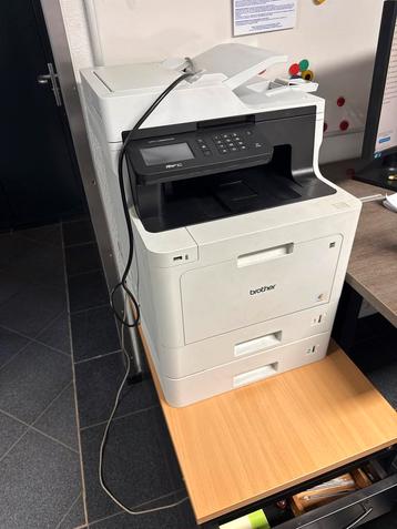 Brother MFC-L8690CDW All-in-One Printer beschikbaar voor biedingen
