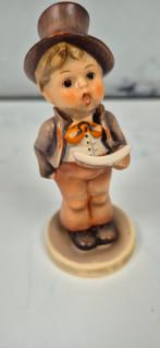 Goebel Hummel beeldje straatzanger, Verzamelen, Ophalen of Verzenden, Gebruikt, Hummel
