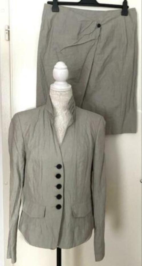 Far Hills jasje met bijpassende rok maat 42 [DM], Kleding | Dames, Jasjes, Kostuums en Pakken, Zo goed als nieuw, Jasje, Maat 42/44 (L)