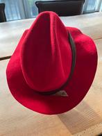Rode hoed, Kleding | Dames, Hoeden en Petten, Ophalen of Verzenden, Zo goed als nieuw, One size fits all