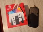 Nintendo Switch OLED met Zelda Tears of the kingdom casr, Ophalen of Verzenden, Zo goed als nieuw, Met 1 controller, Switch OLED