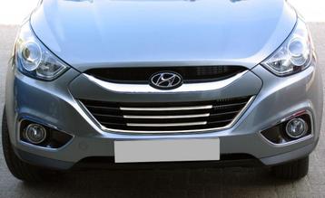 	 Voorbumper grille 3-delig Hyundai Ix35 vanaf 2010 beschikbaar voor biedingen