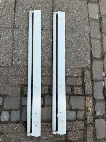 Philips TL buizen met houder en knop beschikbaar voor biedingen