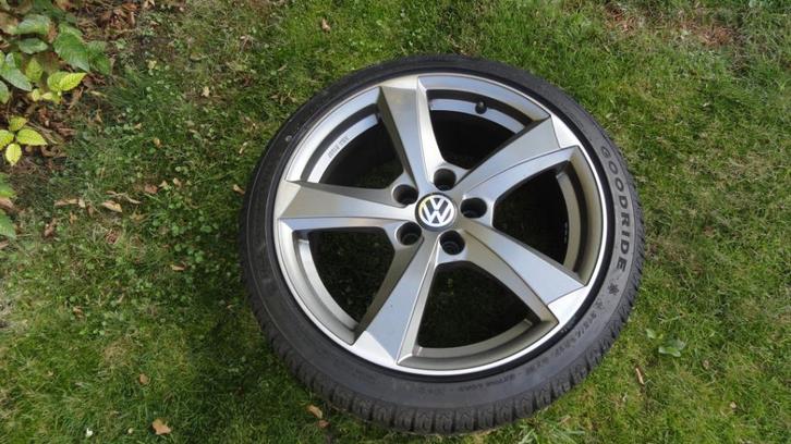 Volkswagen Polo,Seat Ibiza velgen, all season banden 17 inch, Auto-onderdelen, Banden en Velgen, Banden en Velgen, All Season