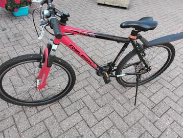 Fiets mountainbike beschikbaar voor biedingen
