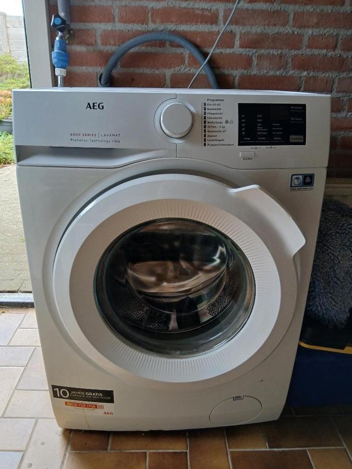 Jonge AEG Lavamat 8 kg wasmachine, Witgoed en Apparatuur, Wasmachines, Gebruikt, Voorlader, 6 tot 8 kg, 85 tot 90 cm, 1200 tot 1600 toeren