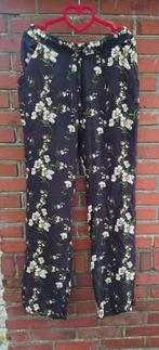 Stoffen bloemen broek, Kleding | Dames, Broeken en Pantalons, Nieuw, Lang, Maat 38/40 (M), Zeeman