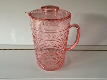 Roze Kunstof Waterkan met Deksel vintage beschikbaar voor biedingen