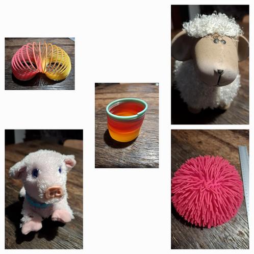 Varken  die maak geluidjes en beweegt., Kinderen en Baby's, Speelgoed | Knuffels en Pluche, Zo goed als nieuw, Overige typen, Ophalen of Verzenden