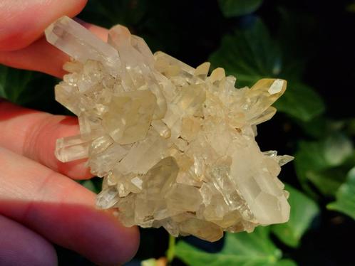 kleine bergkristalklusters Madagascar, Verzamelen, Mineralen en Fossielen, Mineraal, Ophalen of Verzenden