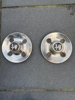 2 x Vintage ALFA ROMEO 105 metalen wieldoppen met embleem, Auto diversen, Ophalen of Verzenden, Gebruikt