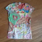 Vrolijk gekleurd t-shirt maat 110-116 van Oilily., Meisje, Gebruikt, Ophalen of Verzenden, Shirt of Longsleeve